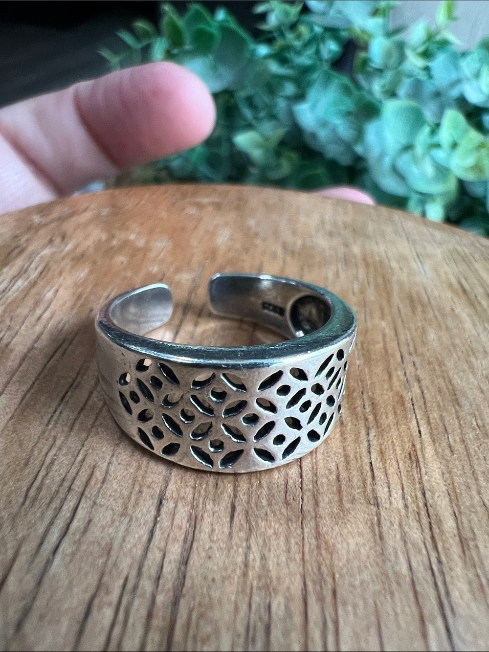 Silver Plated Floral Cutout Cuff Ring - Silver